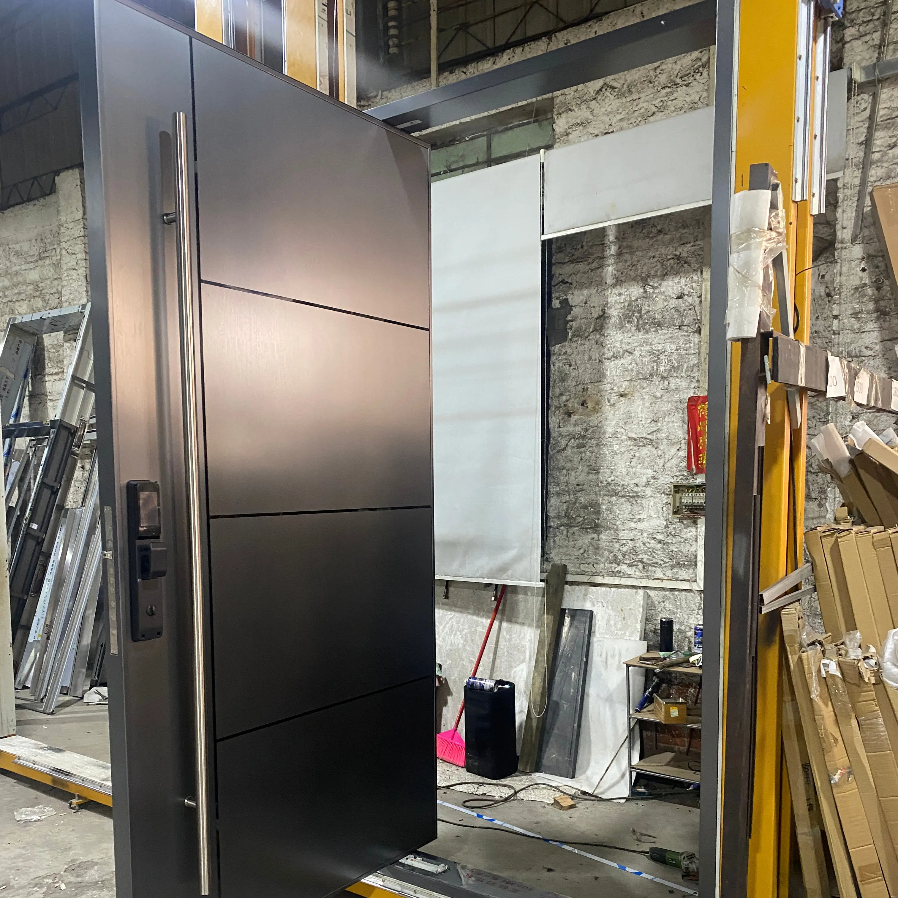metal frame revolving door Indoor entrance and exit revolving type movable doors Studio Pivot doors Security Front Pivot Doors
