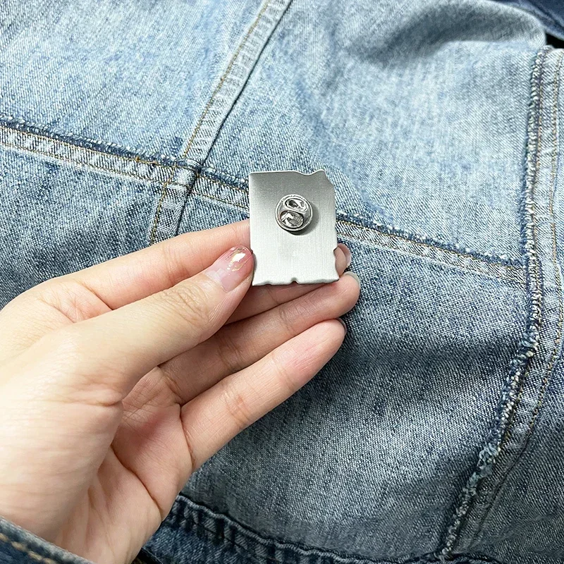 الشر الرجال دبابيس 80s 90s فيلم الرعب القاتل الكولاج بروش شارة معدنية القوطية مجوهرات