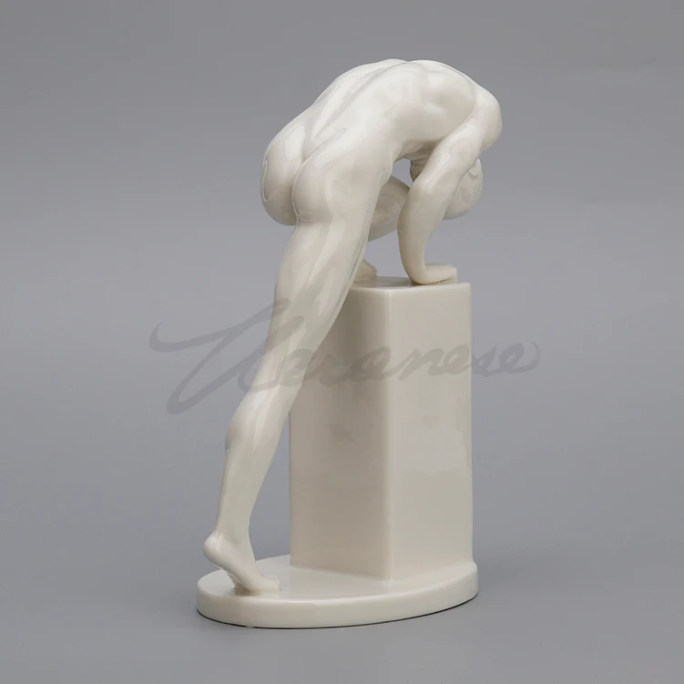 Creative Nude Male Sculpture Decor Naked Body Art Statue Crossed Man Figurine Nordic Office Home Decoration Resin Crafts Gift