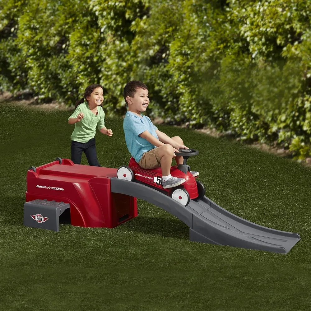 Radio Flyer Ride On Jouet pour Enfants, Voiture de Sport intérieure et extérieure avec Rampe, 500, Rouge