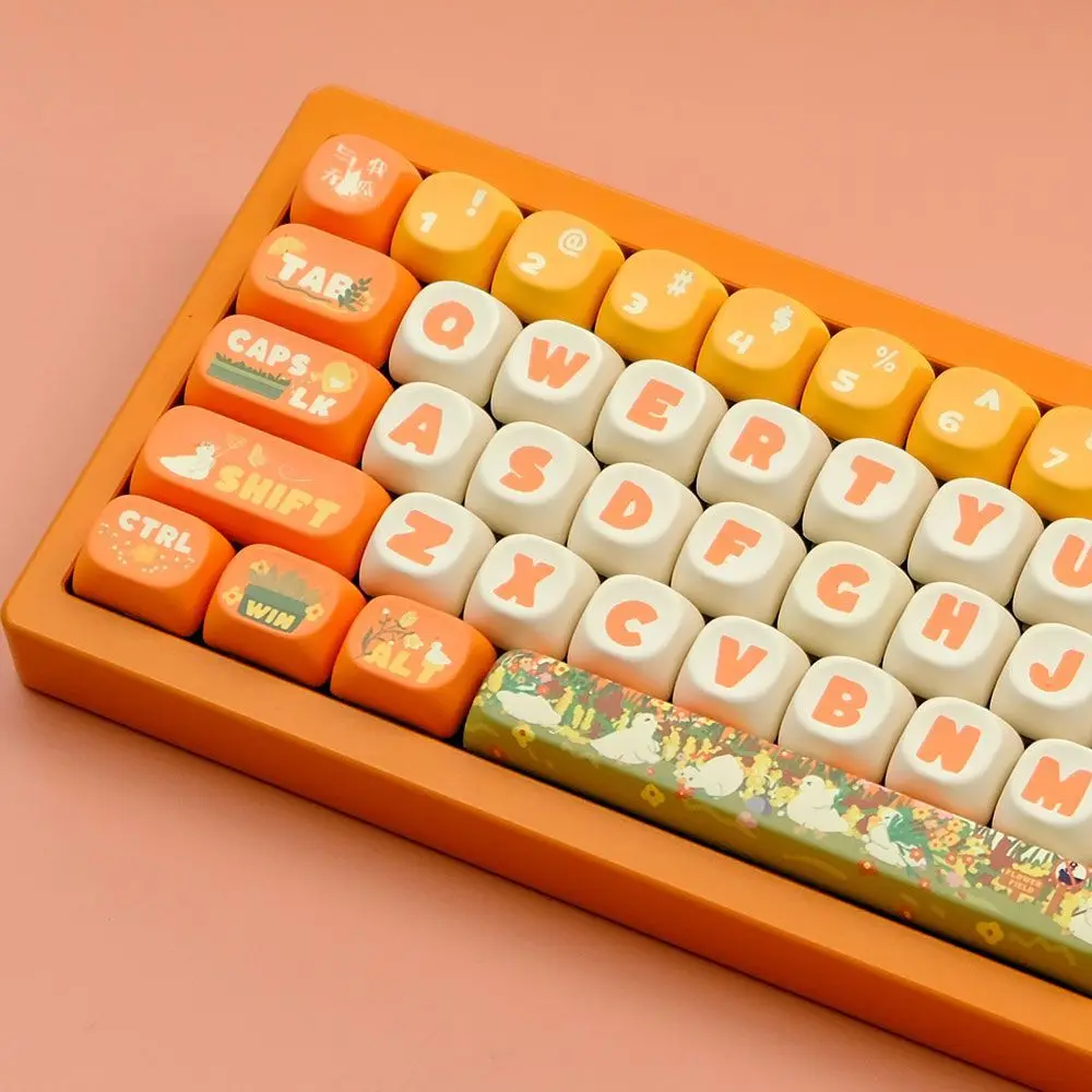 

Flower and Duck Duck theme MOA custom engraving light transmission PBT thermal sublimation mechanical keyboard keycaps 68 98