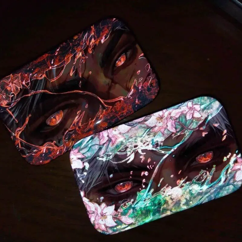 

Love And Deepspace Sylus Cosplay Badge- 2Pcs Light-Reflective Eye Brooch Set, Lapel Pins for Bags & Accessories, Ideal Gift Sale