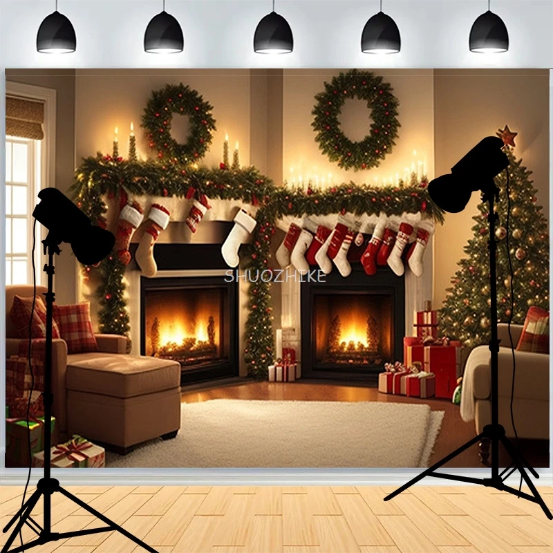 خلفية خلفية للتصوير في نافذة عيد الميلاد الداخلية ، مدفأة غرفة المعيشة للعام الجديد ، خلفية صور الحفلات والعطلات