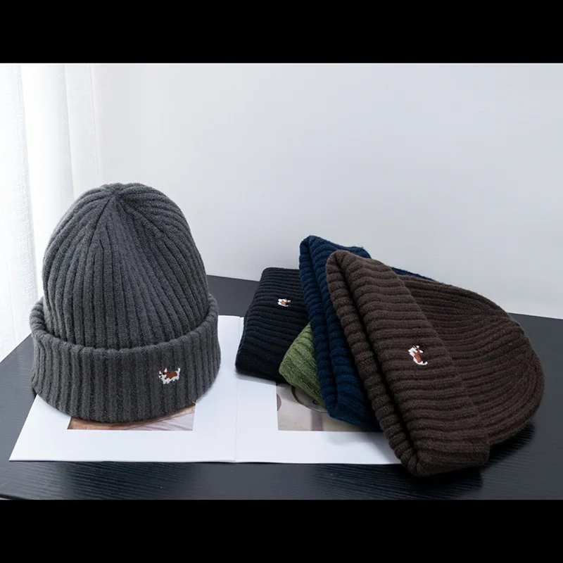 للجنسين الكرتون فصيل كورجي التطريز محبوك قبعة يشعر الدفء تنوعا الكورية نمط سدادات حماية الأذن قبعة باردة دراجة نارية قناع الوجه القبعات