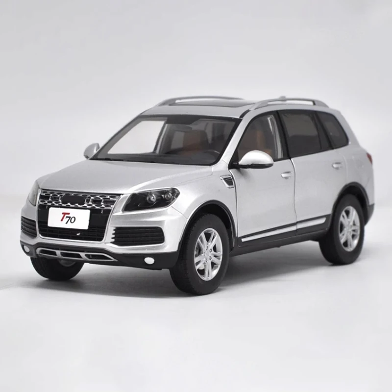 

Original Diecast 1:18 Scale T70 Alloy SUV Car Model Finished Product Simulation Toy Collection Gift Static Model Display