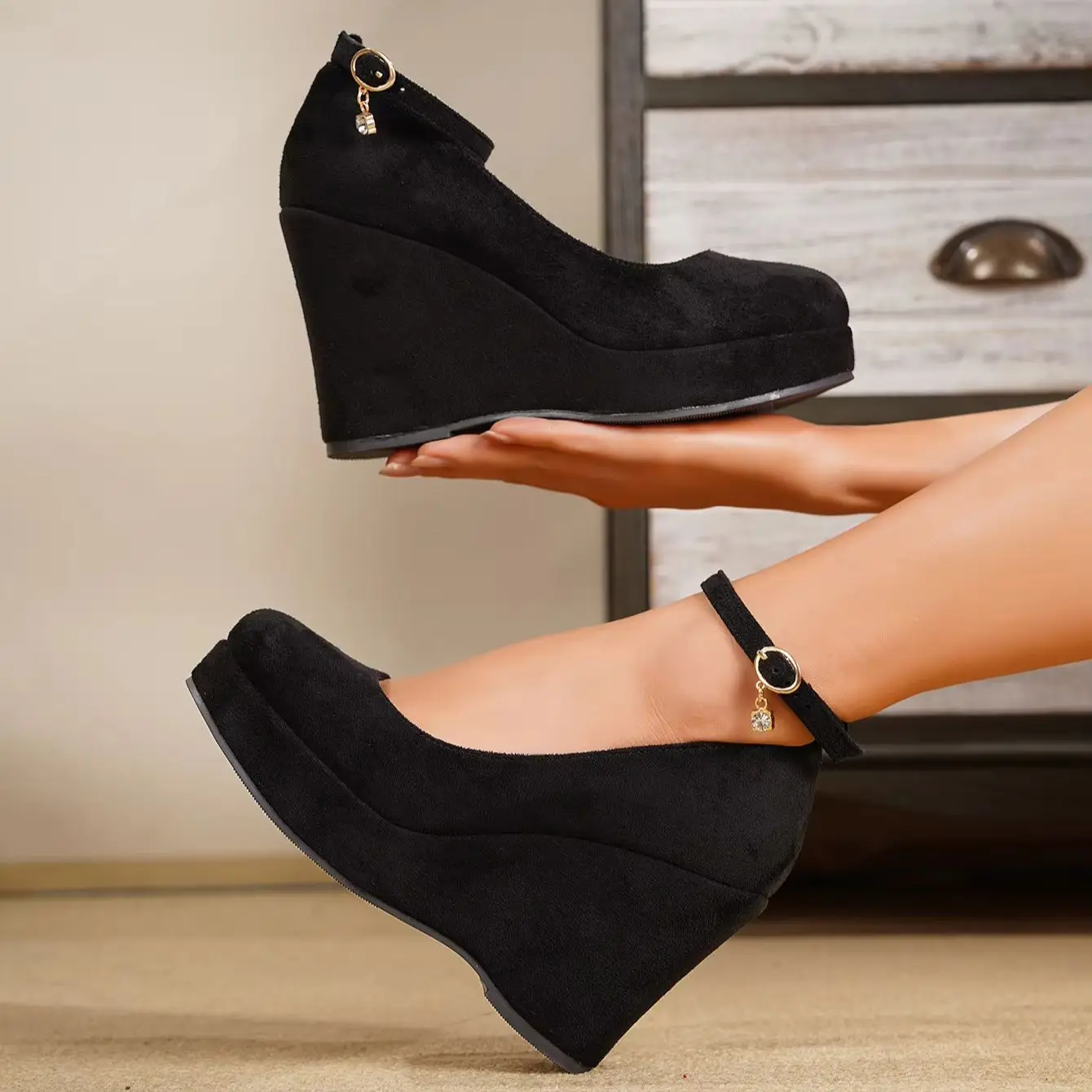LIHUAMAO suede platform wedge shoes women mary jane shoes casual platform shoes thick outsole shoes pumps party