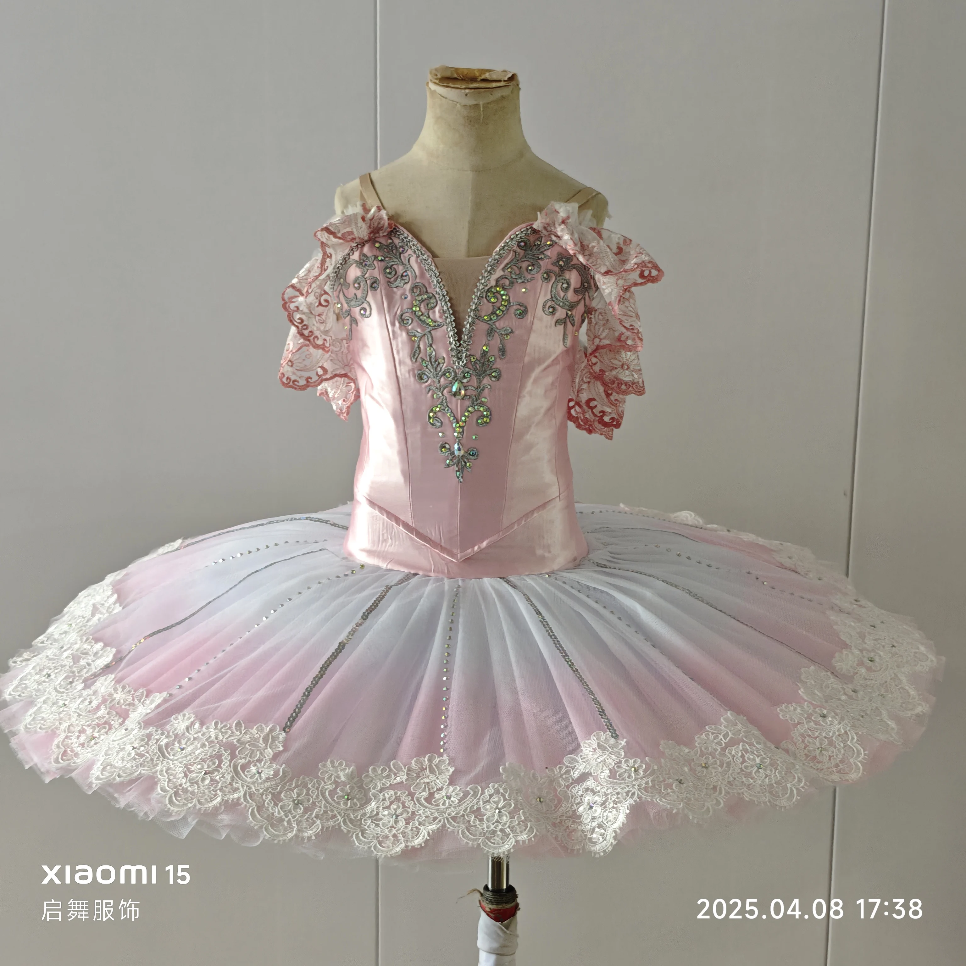 Nuova gonna da balletto Costumi classici professionali per pancake Tutu