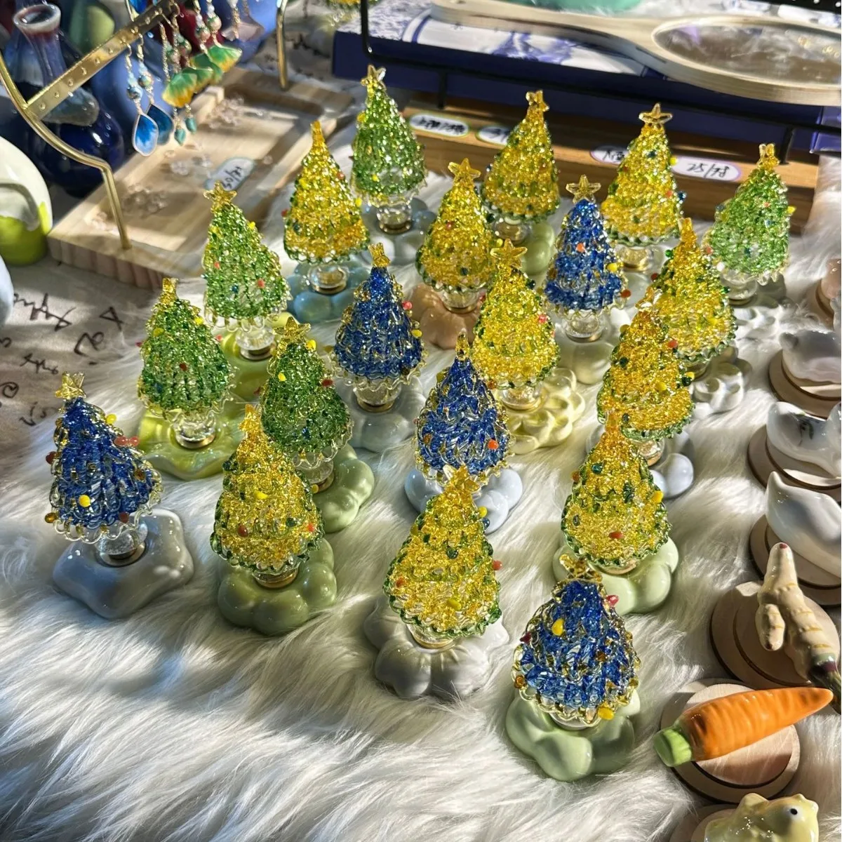 Jingdezhen Internet celebrities turn around Christmas tree ins glazed cute handmade healing ornament Christmas gift