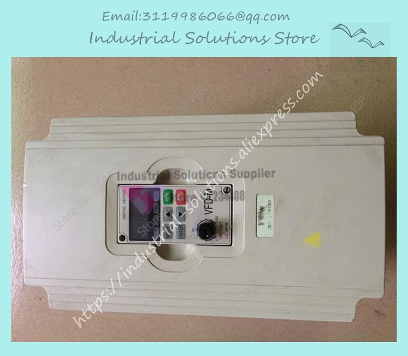 New Input 3PH 220V Output 3PH Inverter 3-Phase VFD055M23A 0~240V 25A 0.1~400Hz 5.5KW 7.5HP VFD-M Series