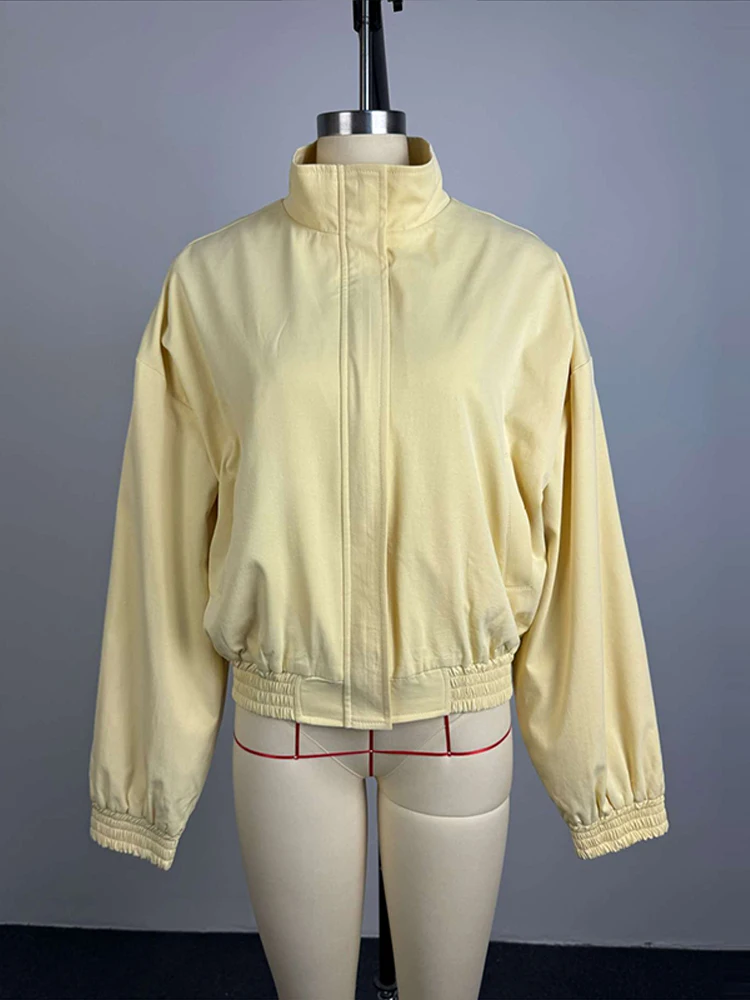 Damenjacken mit Stehkragen, Langarm, Oversize Kurzmäntel, Street-Style mit Laternenärmeln, Gerüschter Loser Mantel, Schicke Neue Oberbekleidung – Detail 2