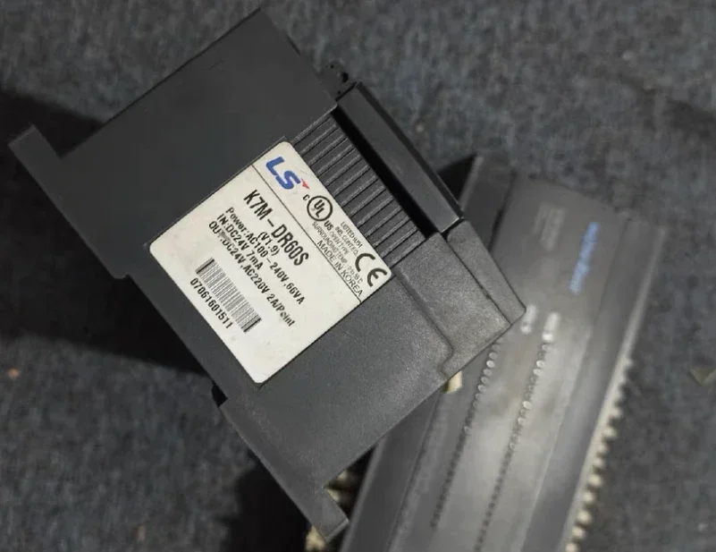 Second-hand PLC K7M-DR60S  function intact