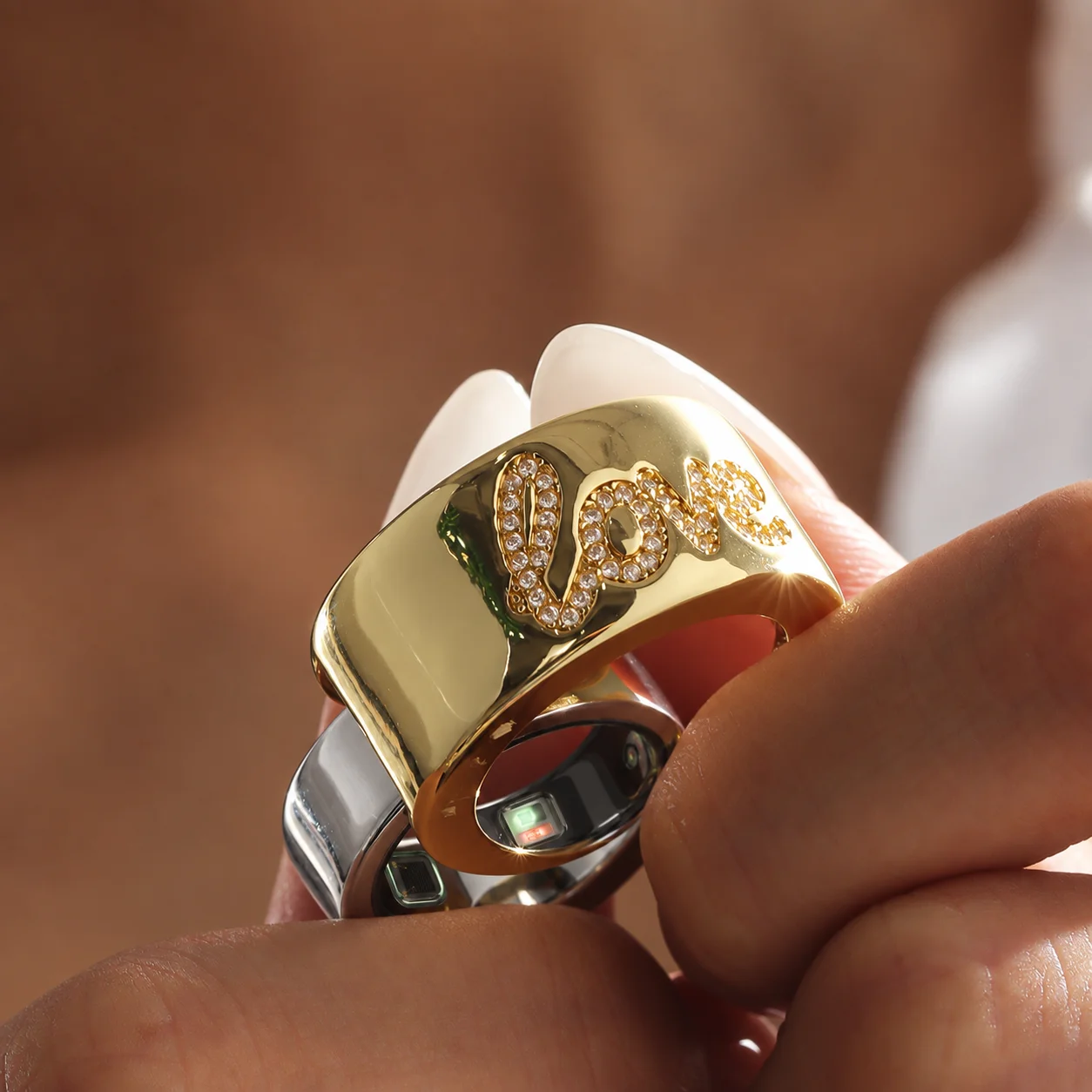 Custom LOVE Smart Ring Cover Pave Zircon Ring Case Compatible with Oura Ring Gen 5 Gen 4 Waterproof Luxury Jewelry Gift for Coup
