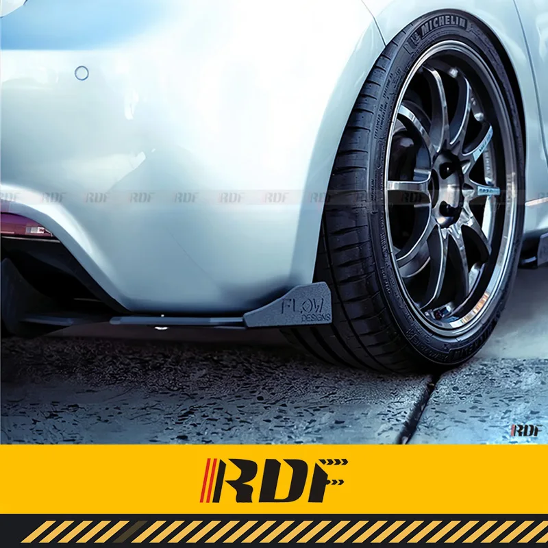 

Suitable for VW GOLF 6 GTI R20 R Volkswagen GOLF 6 GTI R20 R Modified Carbon fiber FLOW Rear Side Corner Guard Rear Bumper Split