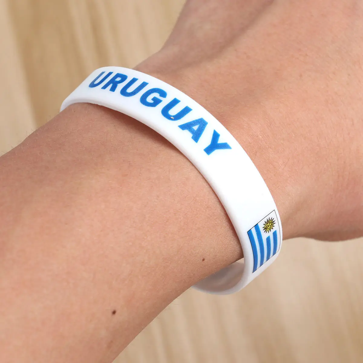 

6Pcs Silicone Country Wristband Comfortable One Size Fits Most for Soccer Match Game Fans Country Flag Bracelet