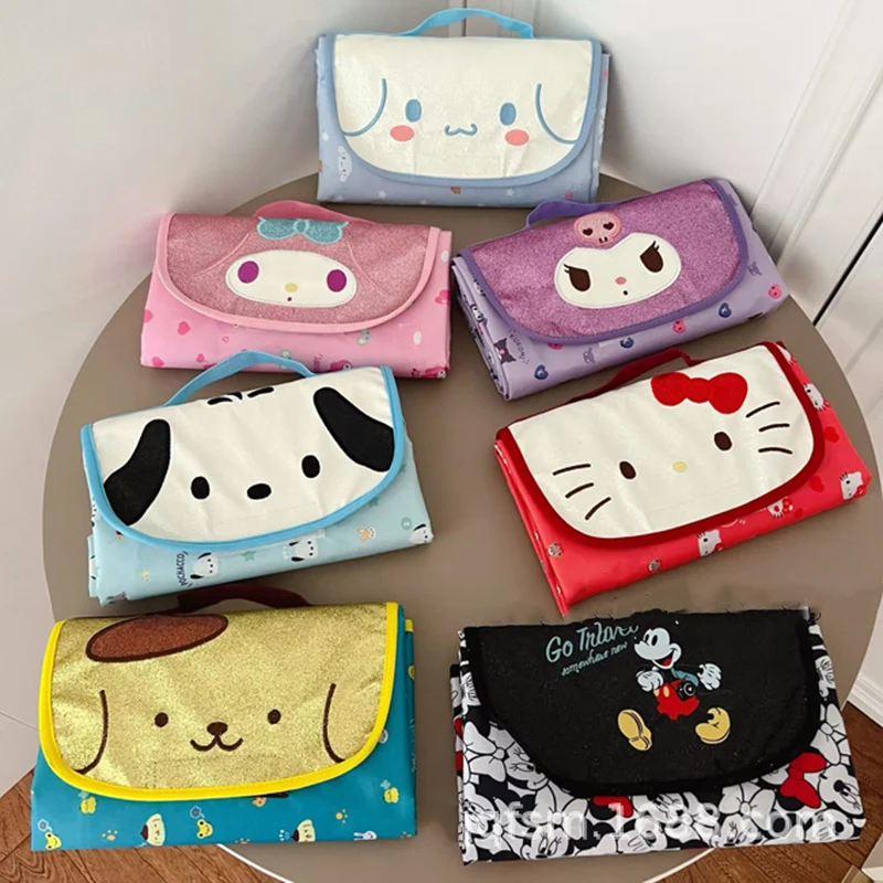 Sanriou Auto-Picknick-Matte, feuchtigkeitsbeständig, Rasen-Fußmatten, verdickt, faltbar, tragbar, wasserdicht, Camping, My Melody Kuromi, Geschenk