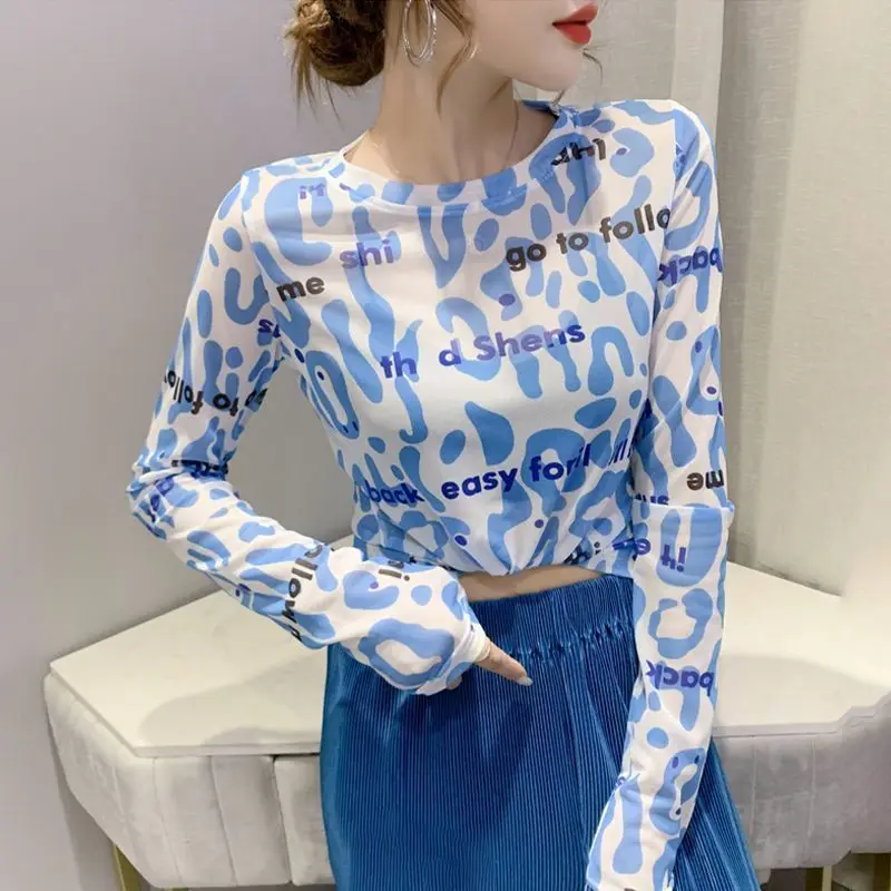 

Тонкая сетчатая базовая рубашка с буквенным принтом, футболка с длинными рукавами для женщин, новый стиль