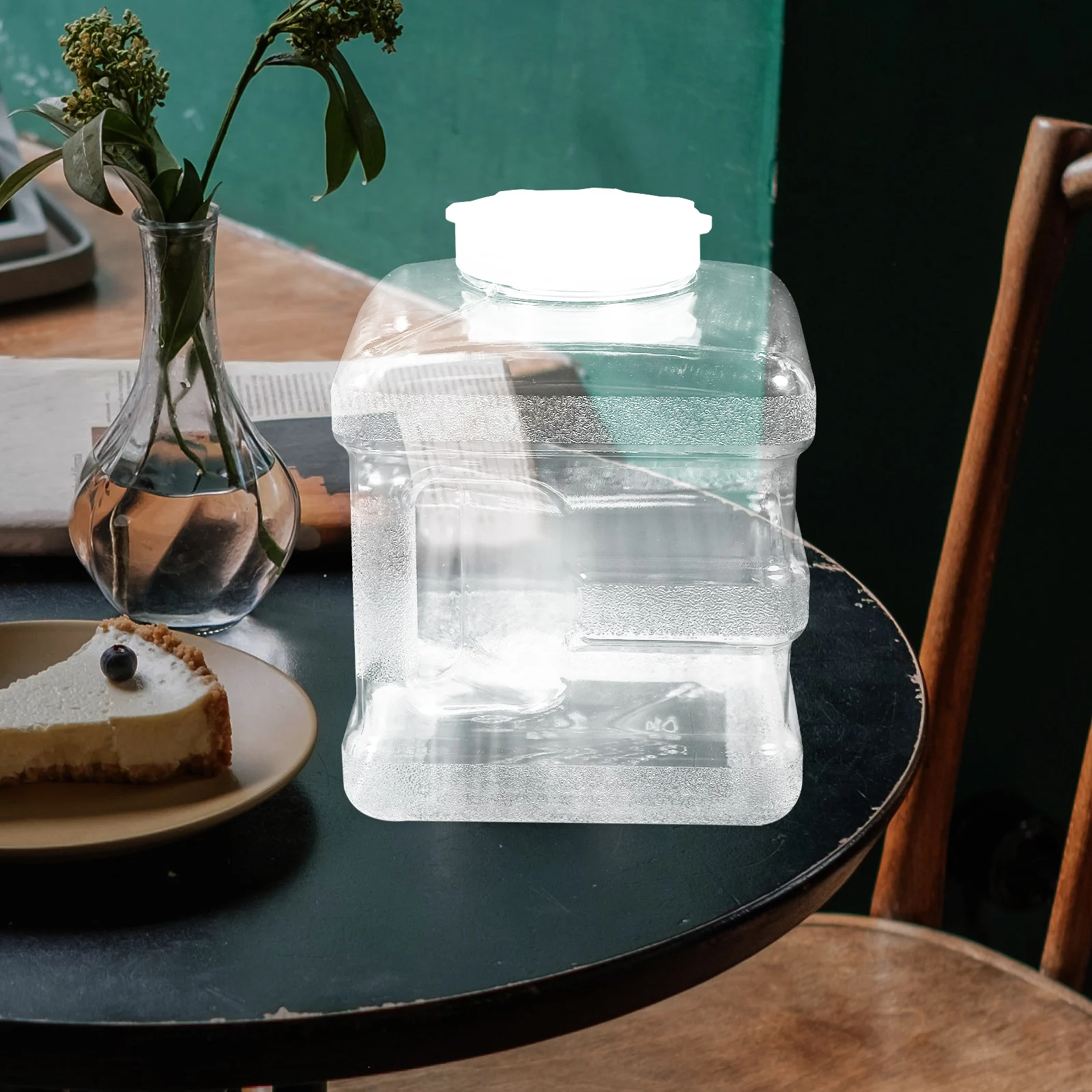 

PC Tea Water Bucket 7.5L White Transparent Square Large Capacity Purified Water Container for Camping Hiking Portable Travel