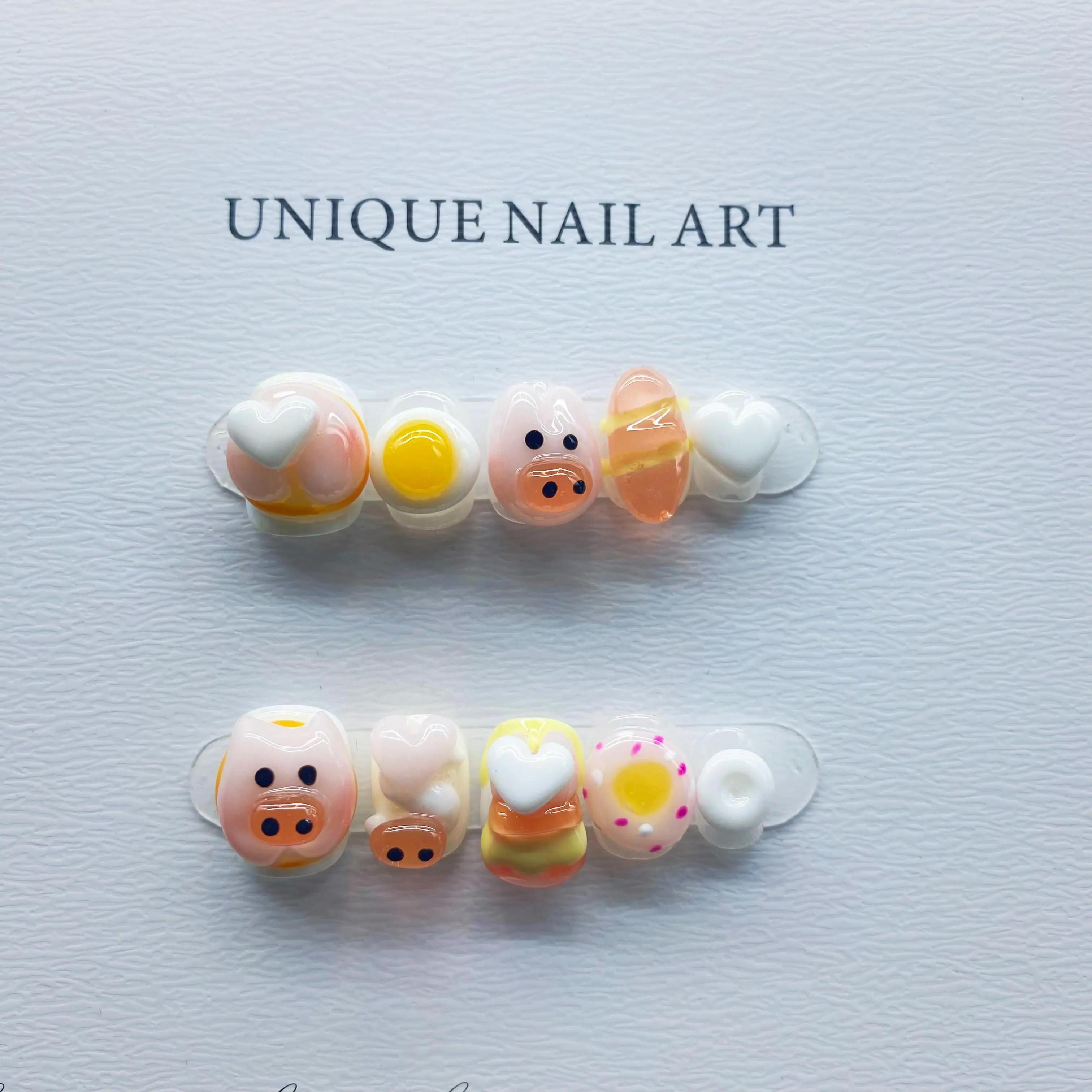 Wholesale Cute Little Pig Hand-Sculpted Carving Detachable High-Quality Whitening Handmade Press On Nails.No.D133