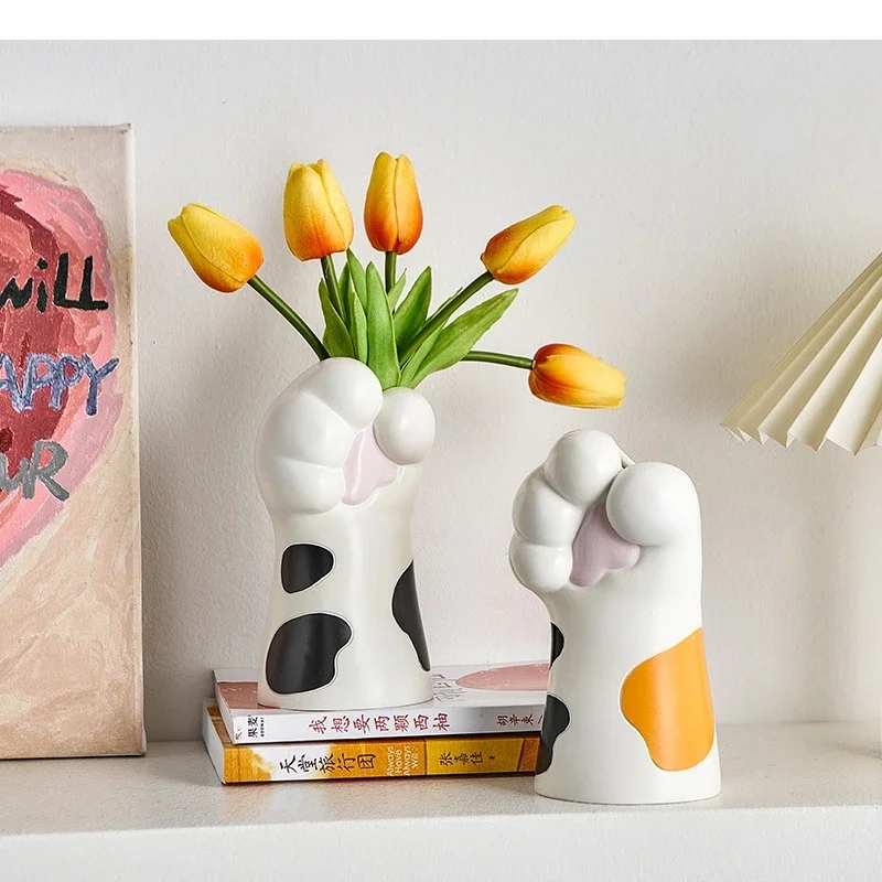 Claw Shaped Resin Vase Tabletop Flower Ware Decoration Arrangement Dried Home