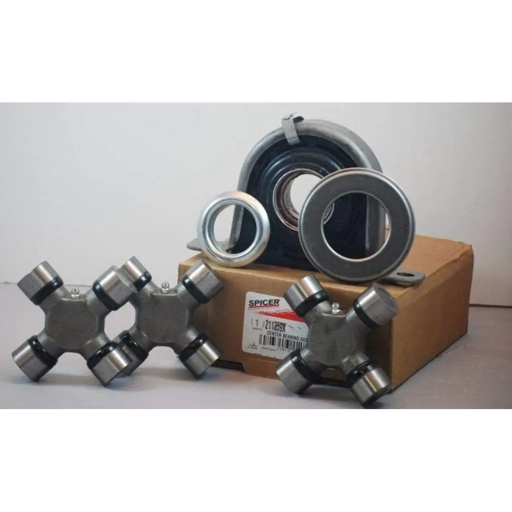 

250-350 Super Duty 4x4 Driveshaft Carrier Bearing & U-Joint Kit