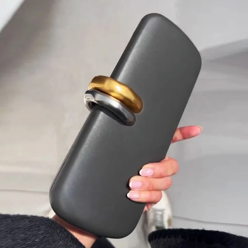 

Brand Women's Evening Bag European American Hard-sided Box Clutch Bag Metal Ring Decorated Chain Shoulder/crossbody Bag Wallet