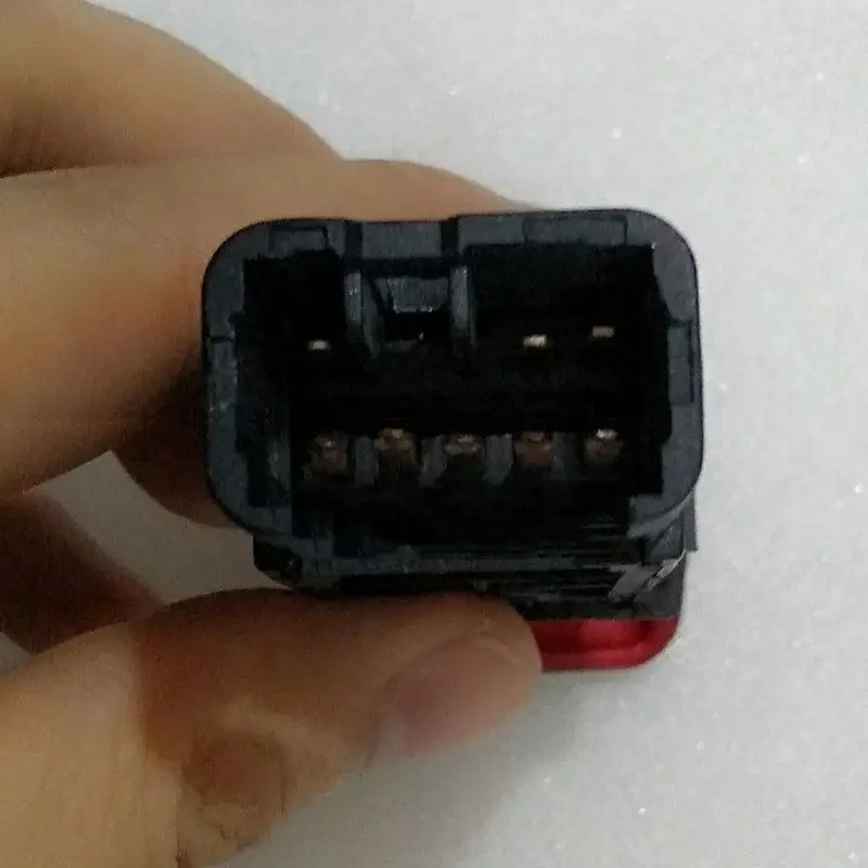 Auto parts High quality Original Alert Lamp Switch Emergency Switch for Great Wall Wingle Steed 4128200XP00XA