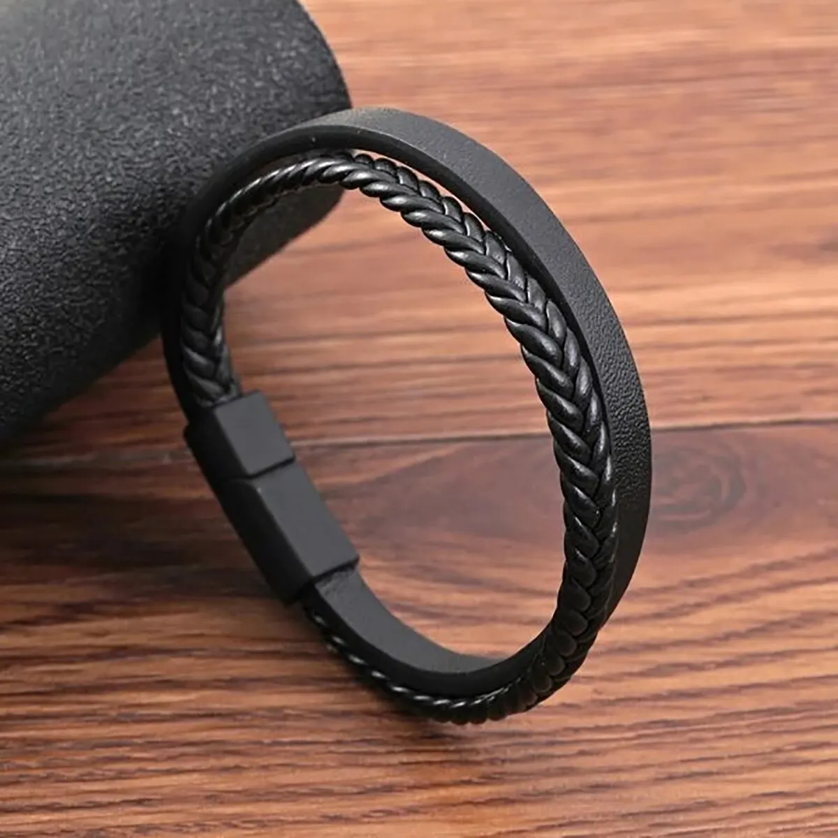 Multi -Style PU Leather Two -Layer Magnetic Bracelet Men's Mature Business Give Men The Best Gift for Men