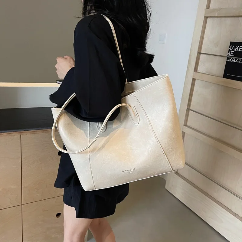 Premium Textured Bag Women\'s 2024 New Retro Tote Bag Large Capacity Casual Shoulder Commuter Handbag