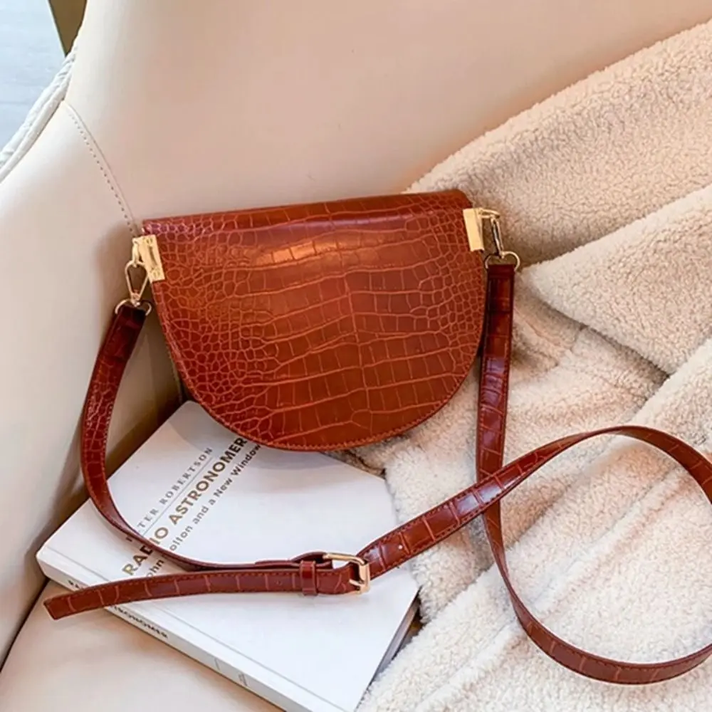 New Crocodile Pattern Women Crossbody Shoulder Bag Solid Color PU Leather Semicircle Handbag Small Purse Messenger Bag