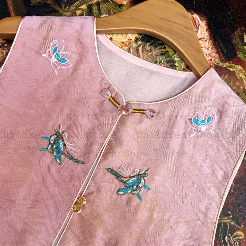 

Improved New Chinese Style Top Women Elegant Sleeveless Tang Clothing Embroider Butterfly Vest Female Elegant Hanfu Costume