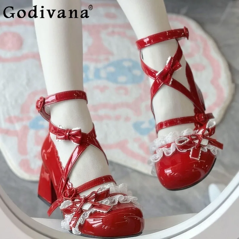 JK كعب منخفض الدانتيل جولة تو أحذية النساء القوس لوليتا عالية الكعب لوليتا أحذية لينة فتاة اليابانية تنوعا لطيف أحذية من الجلد