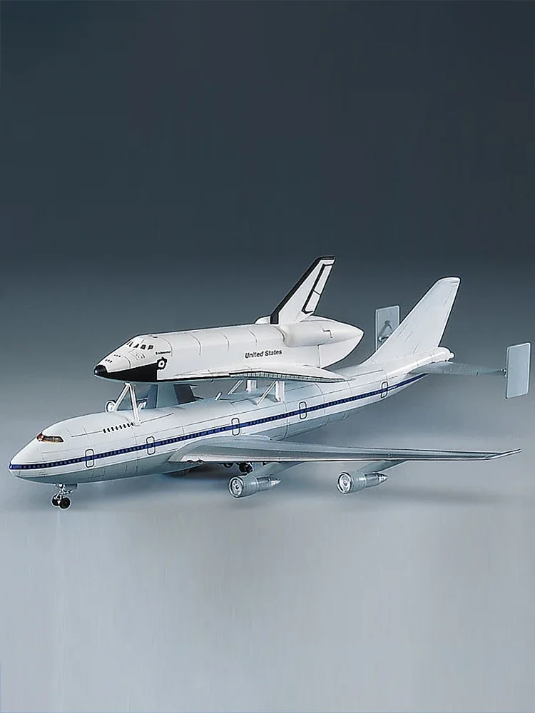 Academy Assemble Model Kit 12708 1/288 Space Shuttle Space Shuttle with 747 Loader