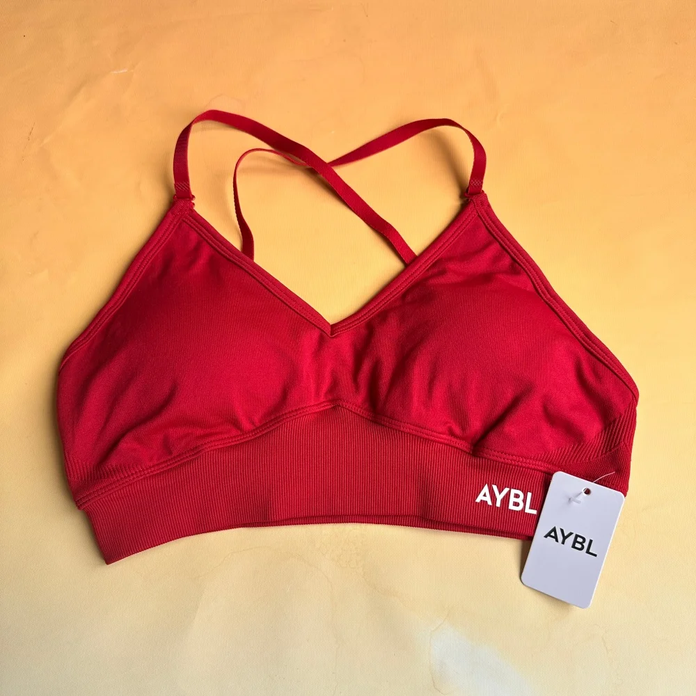 Marken-Sport-Yoga-BH für Damen, nahtloses Oberteil mit offenem Rücken, leicht formende Activewear, schweißableitendes und rutschfestes Material. – Detail 23