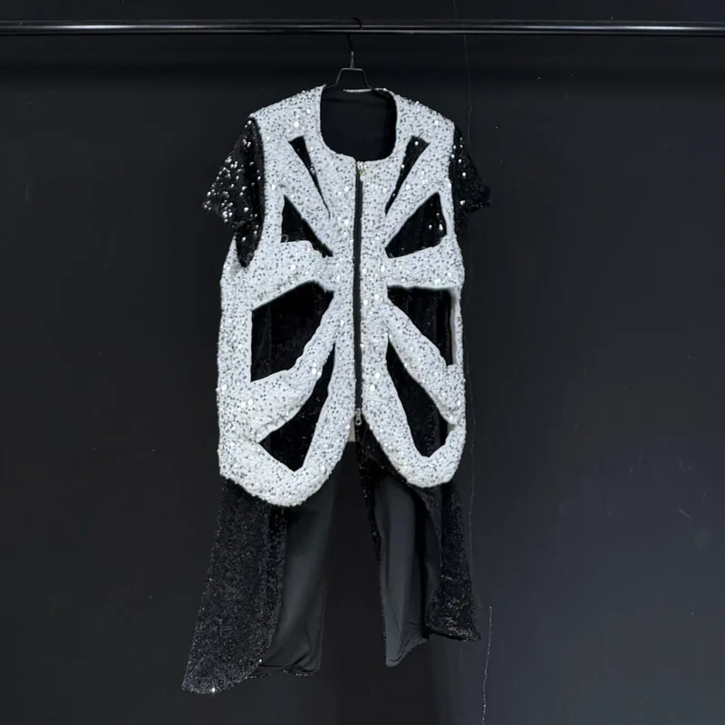 HKSH Summer New Men's Tide Dark Unique Design Hollow-out Sequin Patchwork Waistcoat High-end Sleeveless Jacket Chic Vest HK24397