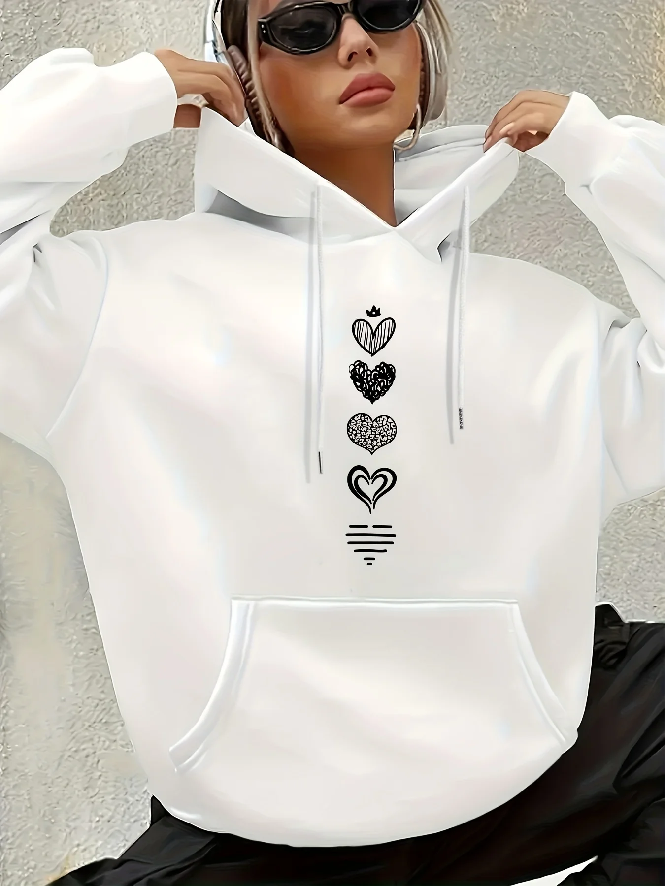 2026 Autumn and Winter Women's Casual Hoodie Geometric Pattern Hooded Collar Autumn and Winter Casual Wear Personality Y2K Top