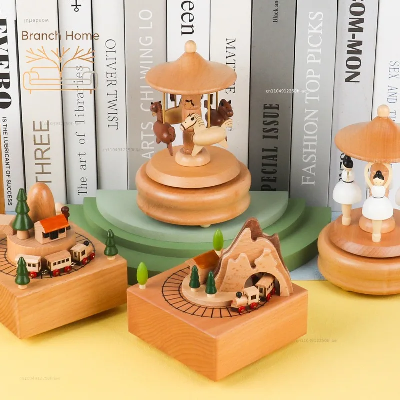 Solid Wood Vintage Rotating Music Box Creative Music Box Graduation Valentine's Day Gift for Girls Boys Home Desktop Ornament