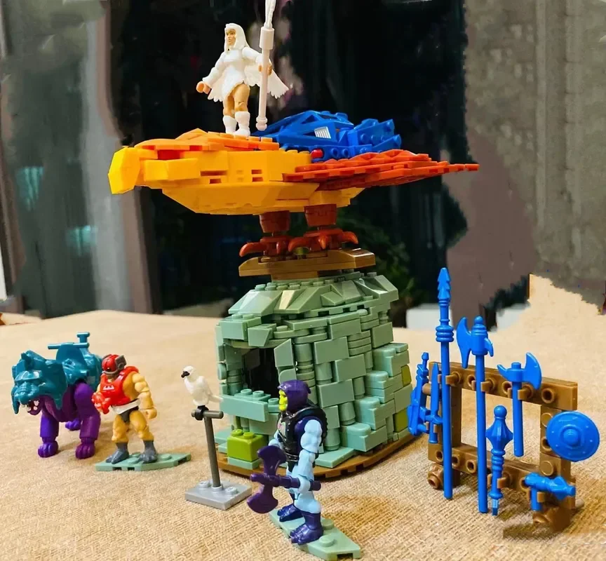 Caliente Mega Construx Masters Of The Universes Moss Man Prince Adam Stratos Heman Skeletor Evillyn conjunta figuras de acción móviles regalo