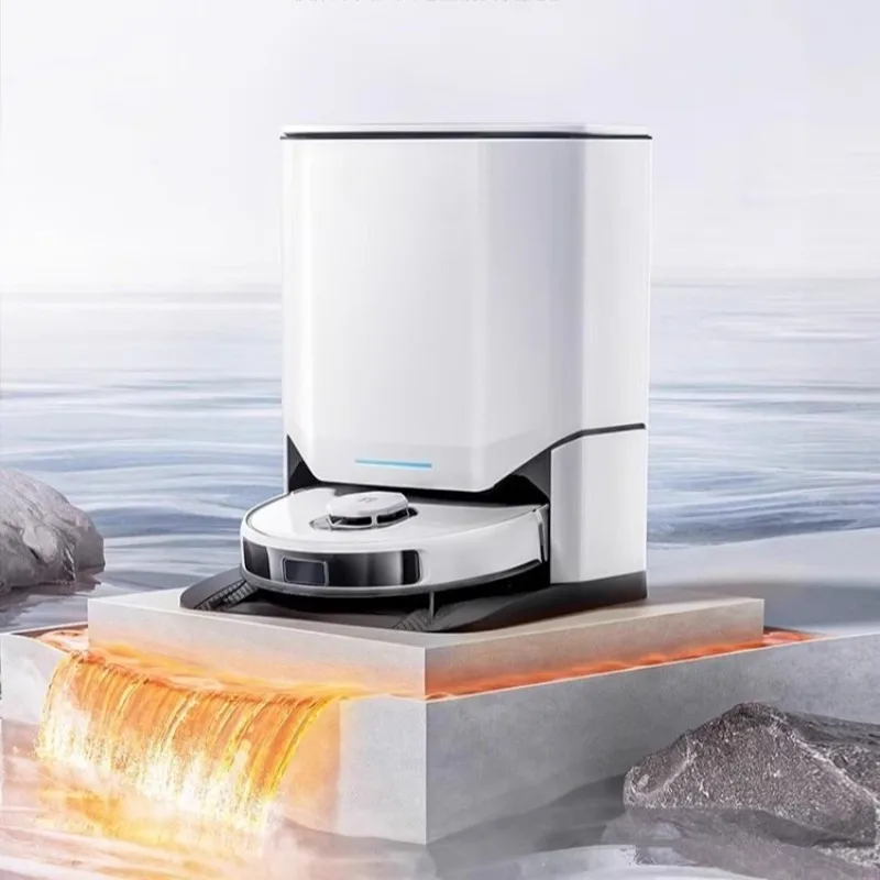 Washing and sweeping robot integrated with water sweeping, towing and suction