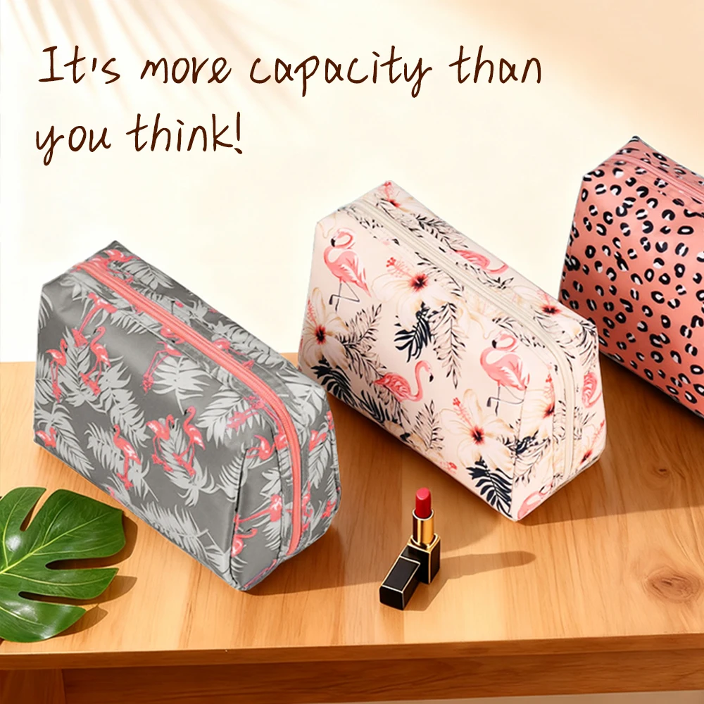 Large Capacity Multifunctional Cute Makeup Bag for Women with Flamingo Print and Multiple Pockets Ideal for Travel and Daily Use