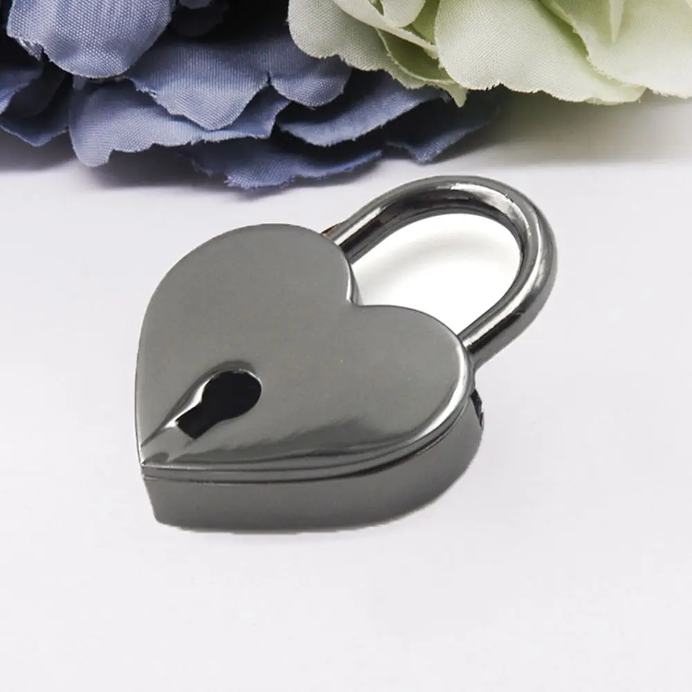 Gift Cute Travel with Key Zinc Alloy Heart Shape Locks Love Heart Lock Padlock Hardware