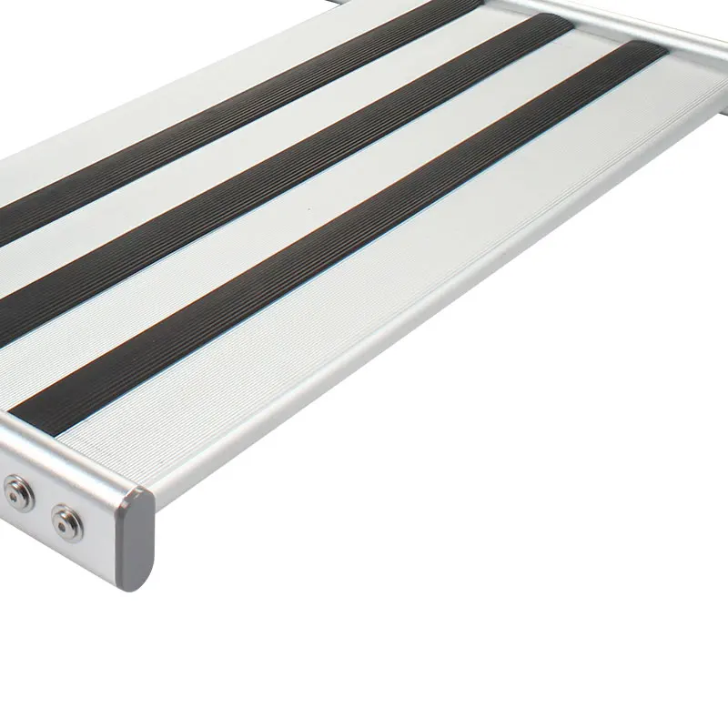 Aksesoris Tangga Motorhome 528mm dengan Lampu LED Lipat Manual Tangga Ganda