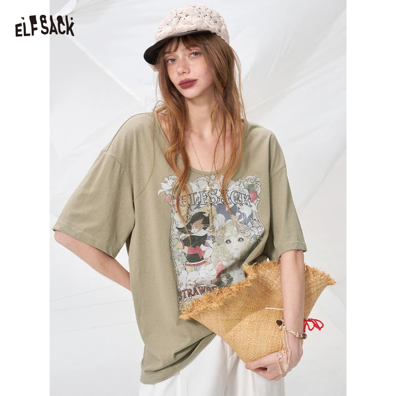 

ELFSACK Strawberry Patch Fairy Print Oversized T-Shirt, U-Neck Half Sleeve Loose Tee, Vintage Retro Casual Top for Women