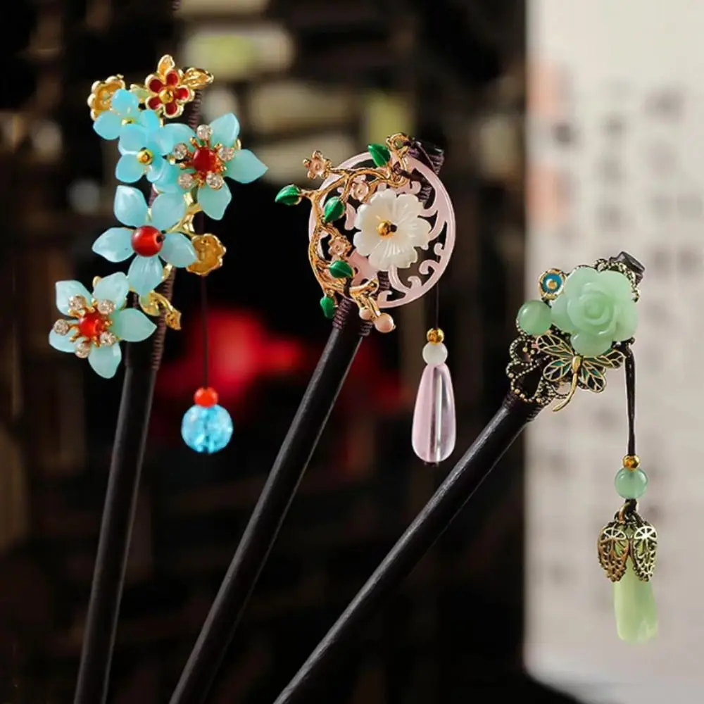 Decorative Wooden New Chinese Hair Stick Flower Handmade Flower Hairpin with Tassel Vintage Hanfu Hair Bun For Women Girls