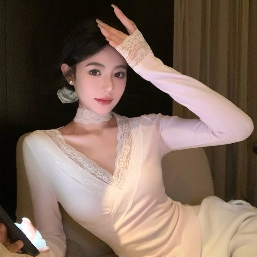 

Сексуальная футболка в стиле ретро с кружевной отделкой и v-образным вырезом, тонкая футболка Pure Desire Base irt 2022, осень-зима, новая женская футболка с сердечком, длинная футболка све