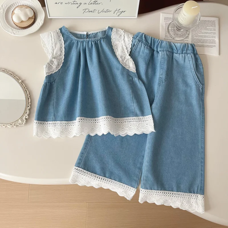 

Girls' Denim Set Summer New Lace Trim Denim Shirt+Two-Piece Jeans Set Wholesale