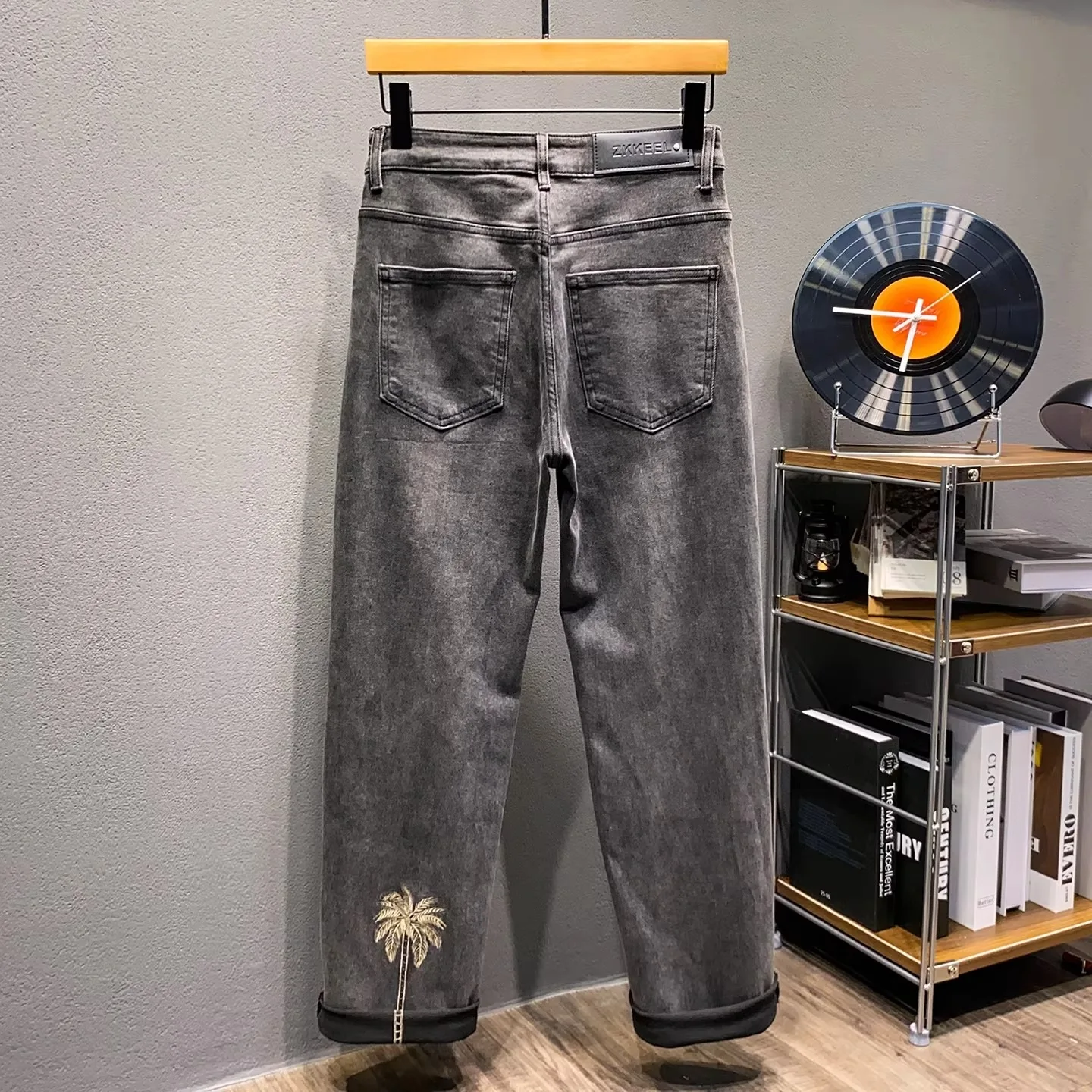 

Summer Men's Slim Fit Jeans Large Size 250 Pounds Trendy Casual High Quality Simple Style Polyester Fiber mid Waist Zipper
