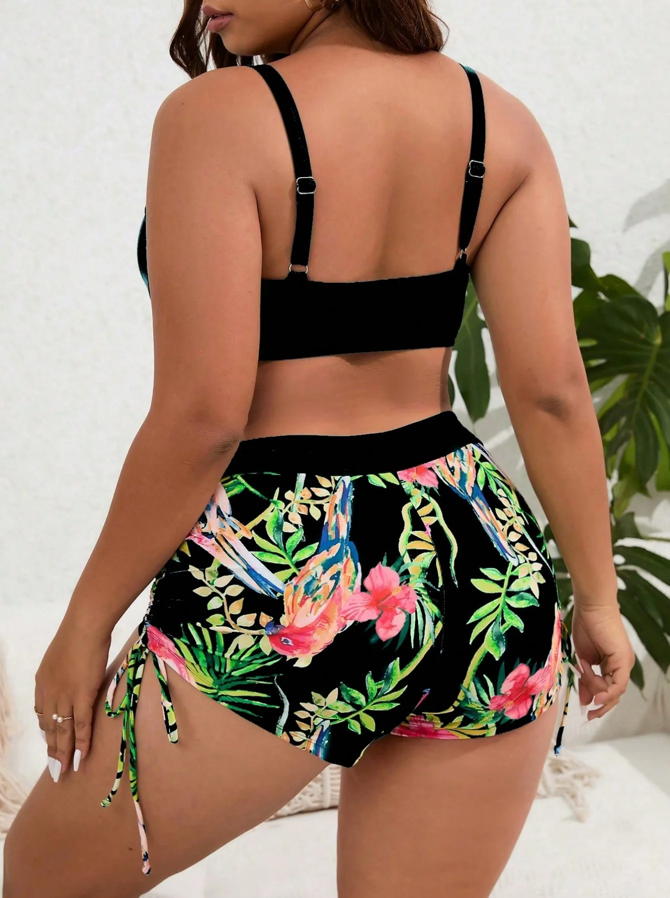 2026 New Plus Size 2 Piece Tankini Swimsuit, Tropical Parrot Print Top & Shorts Tummy Control Bathing Suit for Curvy Women