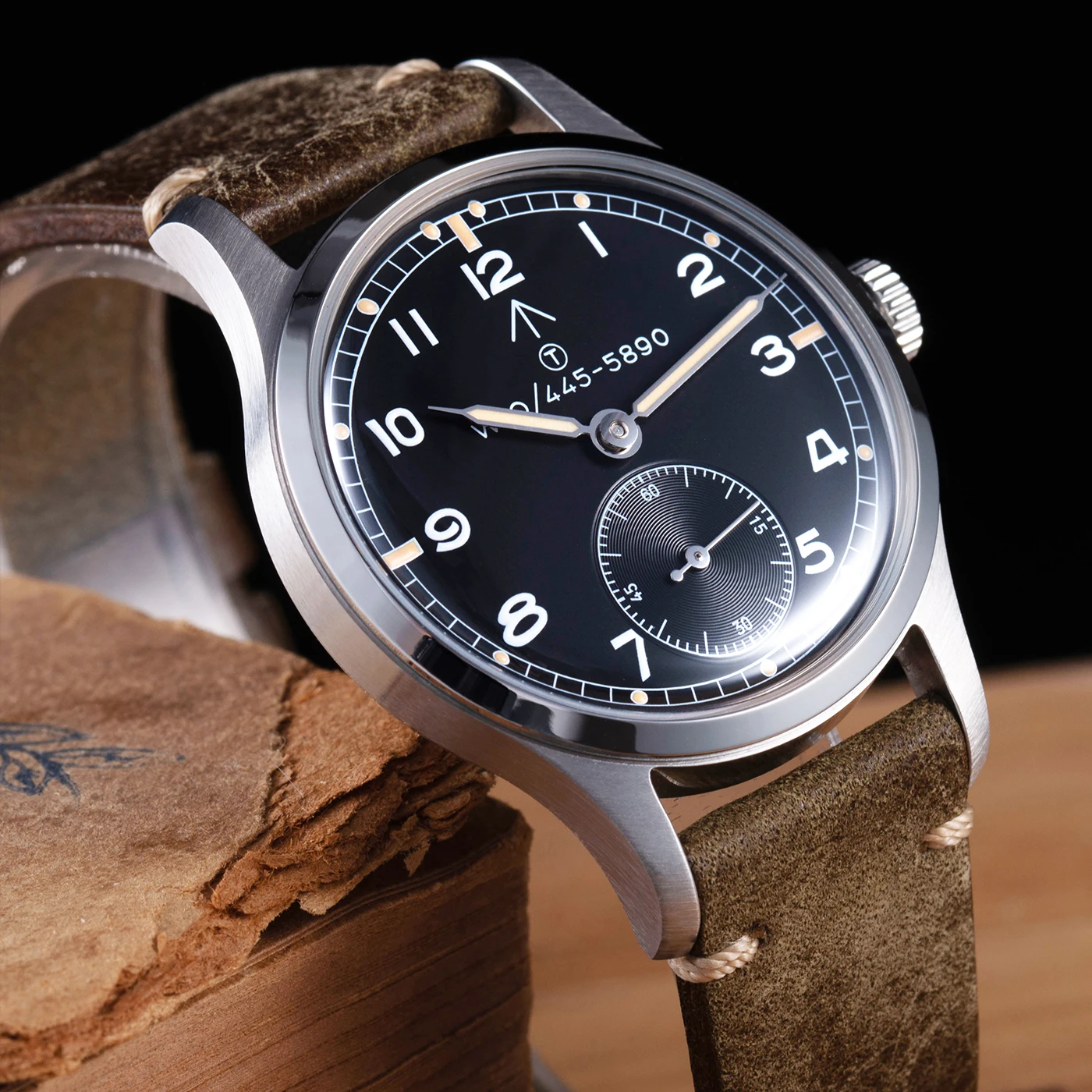 Jam Tangan Militer Pria yang Dapat Dikustomisasi, Kaca Lengkung K1 Mineral, BGW9&C3 Dual-Color Lume VD78, Logo yang Dapat Disesuaikan, Jam Tangan Retro Quartz.