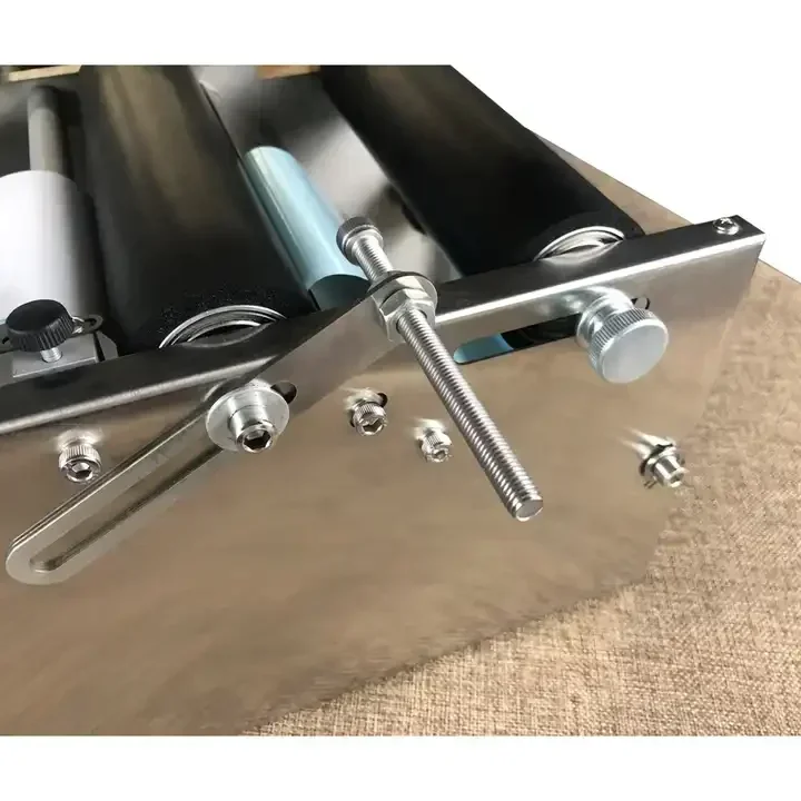 آلة وضع العلامات ML-50 ذات نوعية جيدة للزجاجات المستديرة شبه الأوتوماتيكية، آلة لصق الملصقات، ماء الزجاجة #6