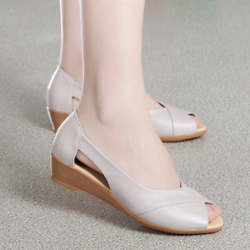 Summer New Women Peep Toe Sandals Woman Slip-on Casual Walking Shoes Female Breathable Comfortable Lightweight Plus Size Shoes